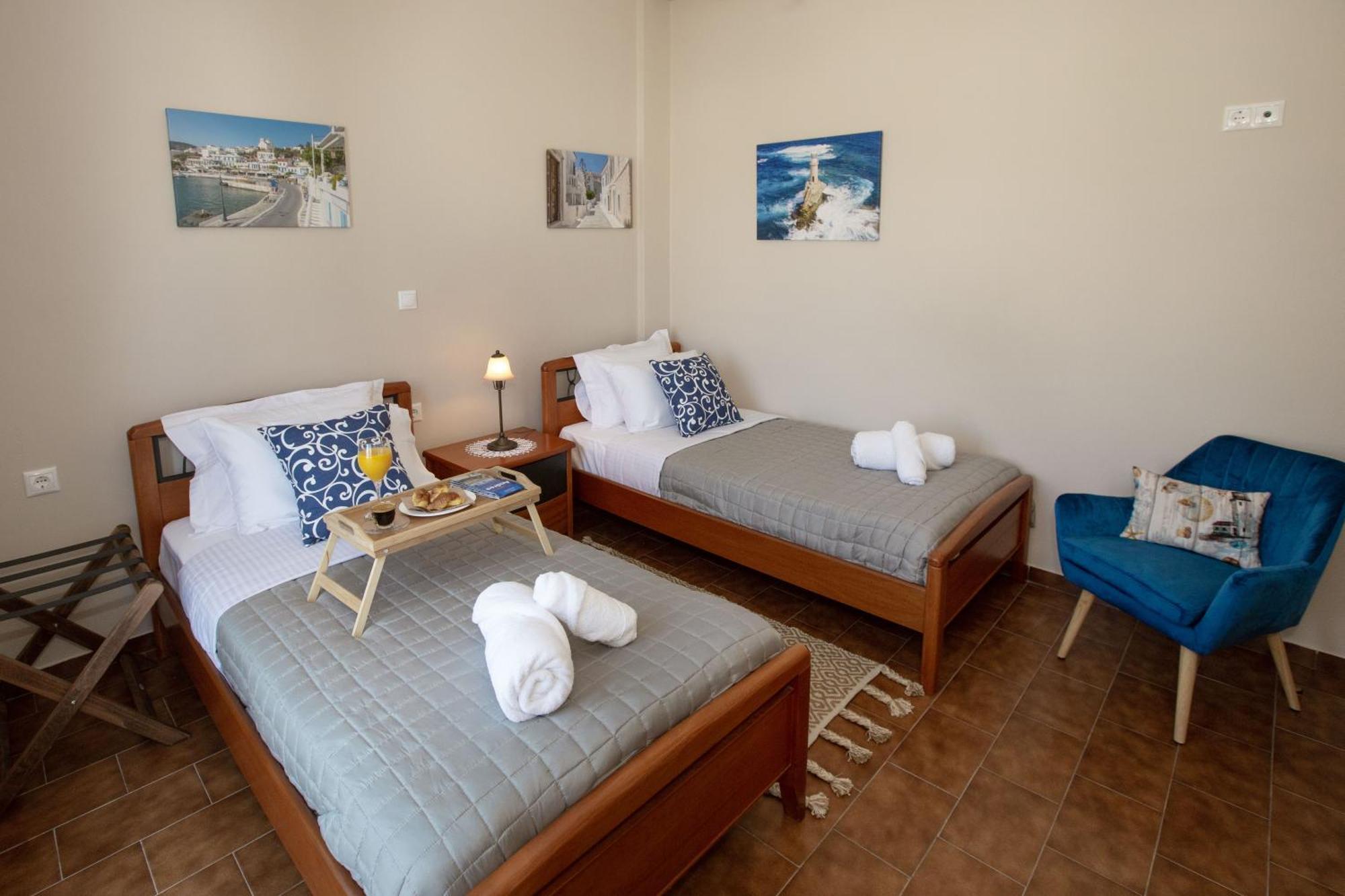 Ruby'S Summer House With Spacious Garden And Free Parking Gavrio Exteriér fotografie