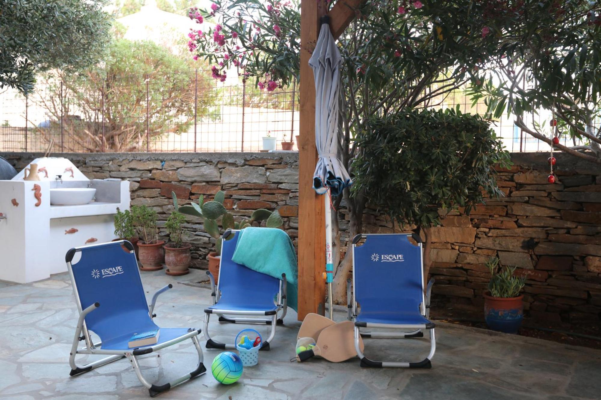 Ruby'S Summer House With Spacious Garden And Free Parking Gavrio Exteriér fotografie